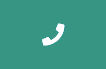 Icon von einem Telefon auf einem hellblauen Hintergrund